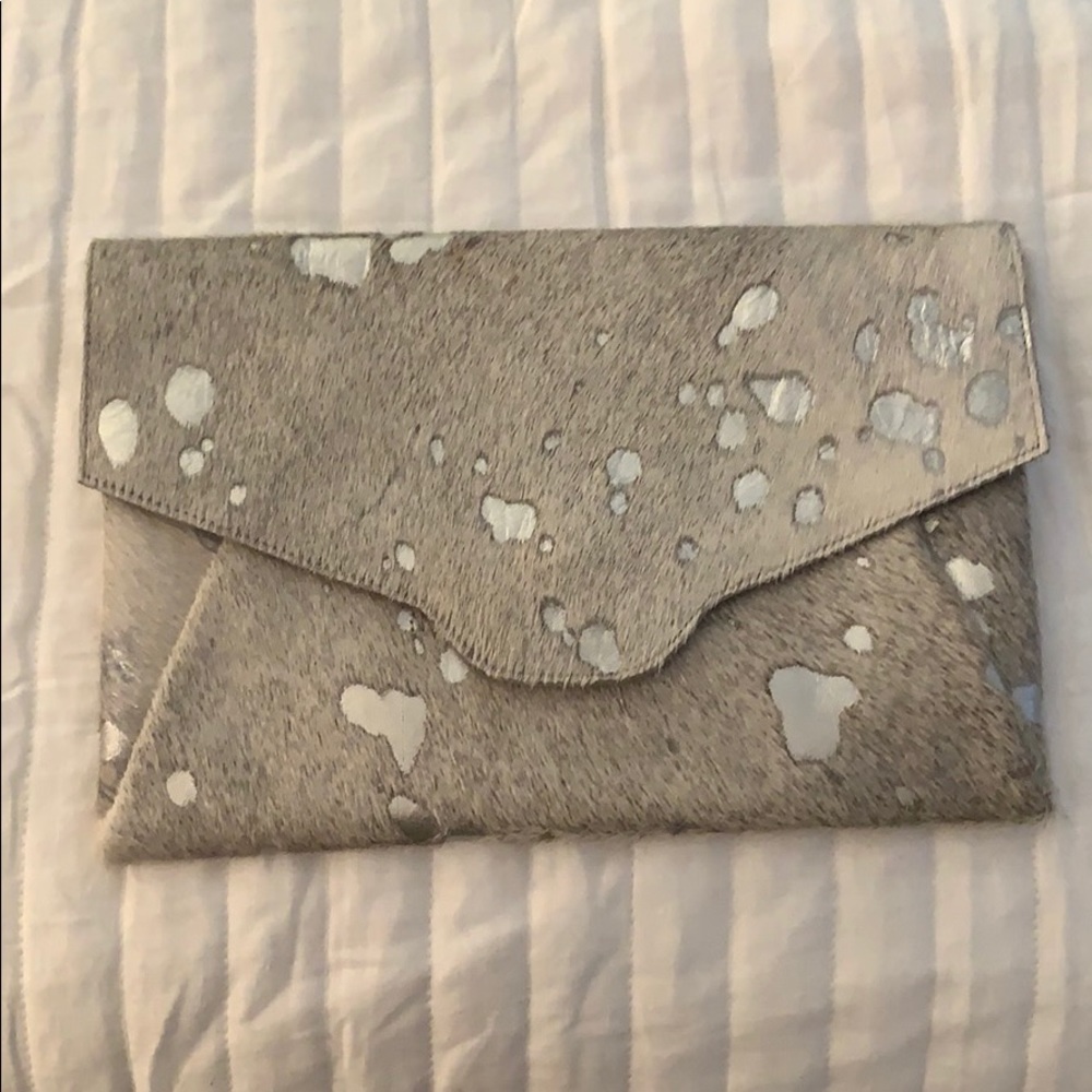 Silver pony clutch